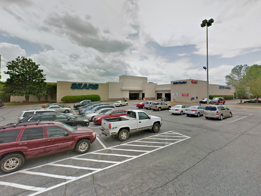 Former Sears For Lease or Sale – Hickory, NC