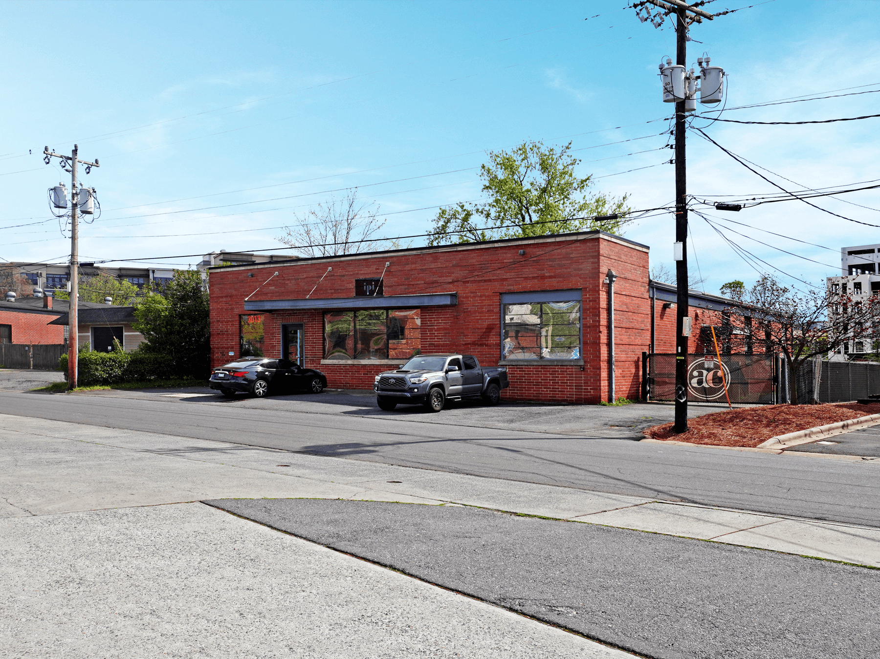 3013 Griffith Street
