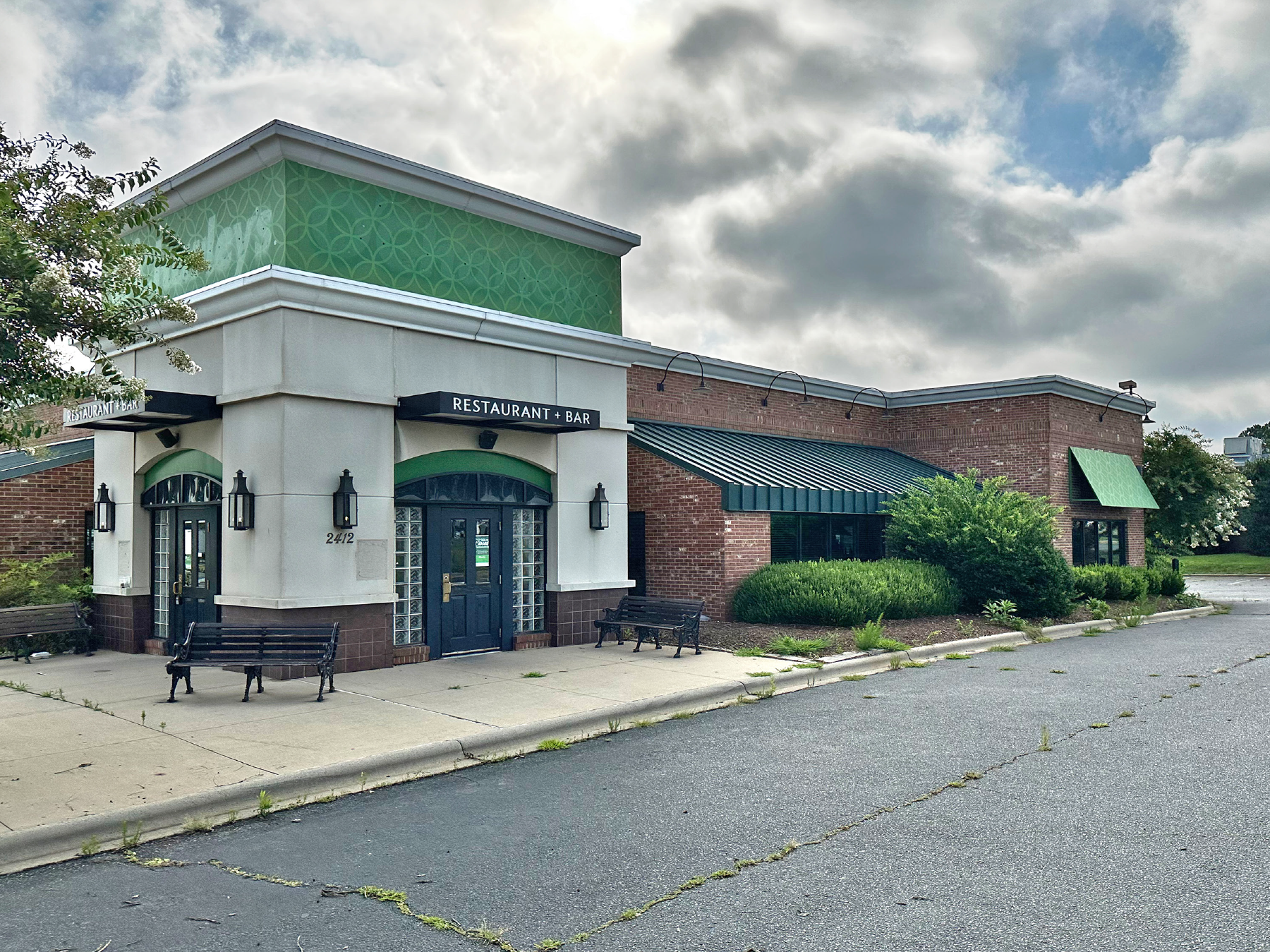 Freestanding Restaurant Available